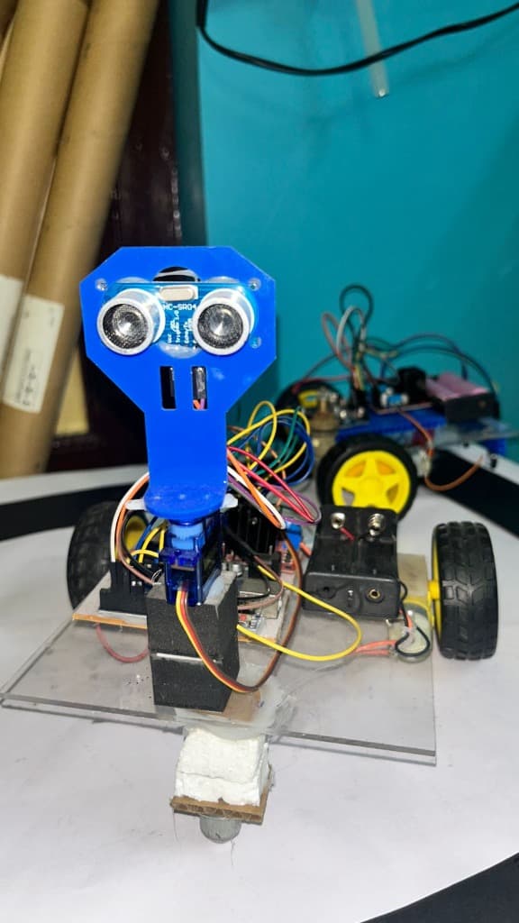 Ultrasonic Obstacle Avoider
